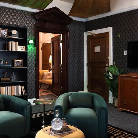 The Seelbach Hilton Louisville Bagian luar foto
